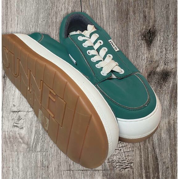 Nike Roshe Teal Blue/ White Womens athletic shoe Size 8.5 | eBay Sunnei teal women’s sneakers size 6. Made in Italy.
